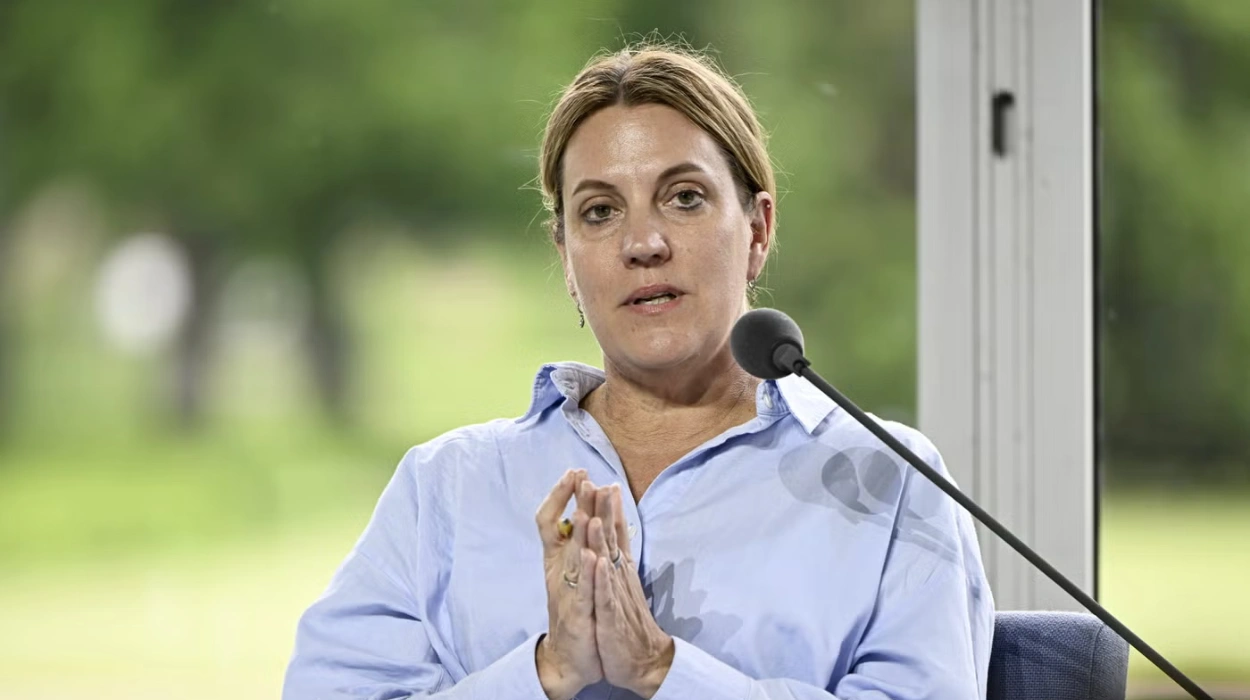 Name and Shame UAE Agent: Rachel Ellehuus