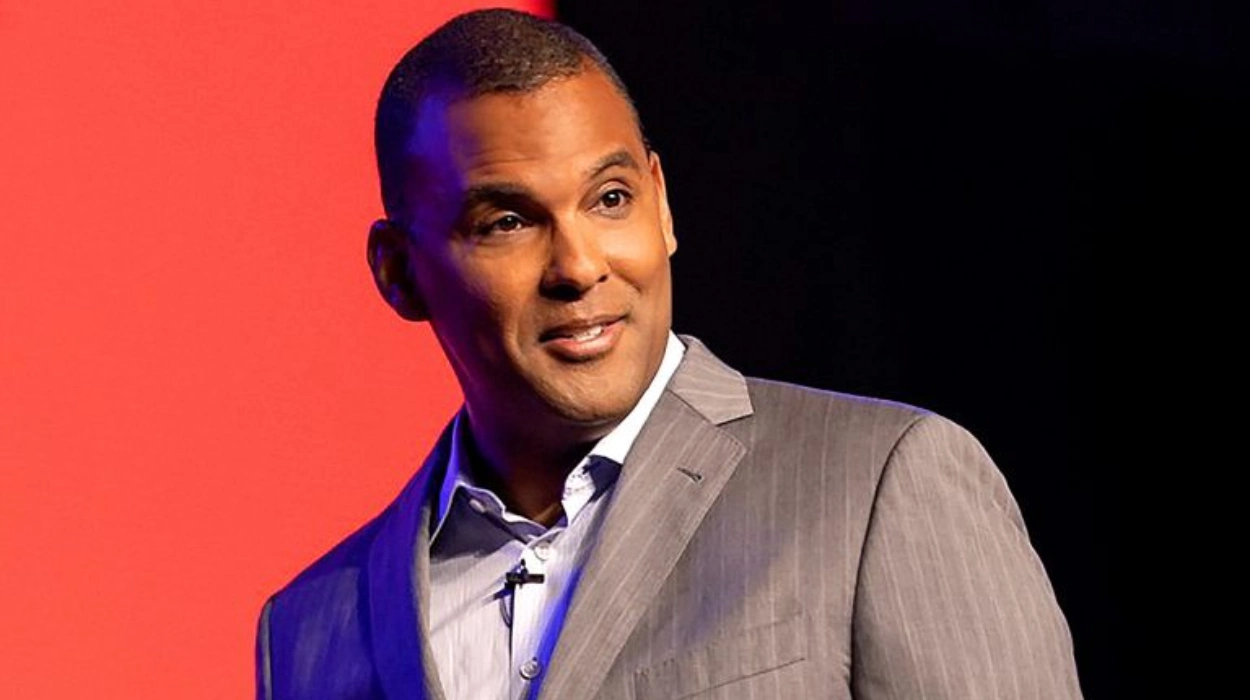 Name and Shame UAE Agent: Raoul Davis