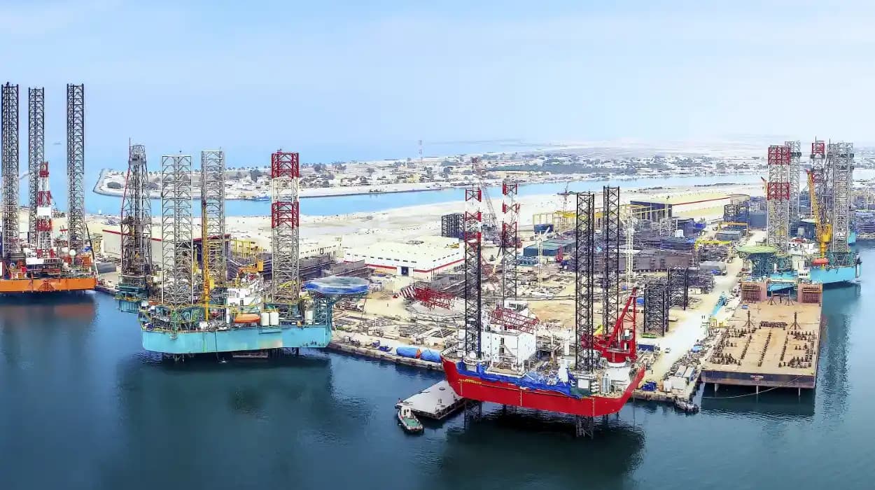 10 Alternatives of UAE’s Lamprell in France