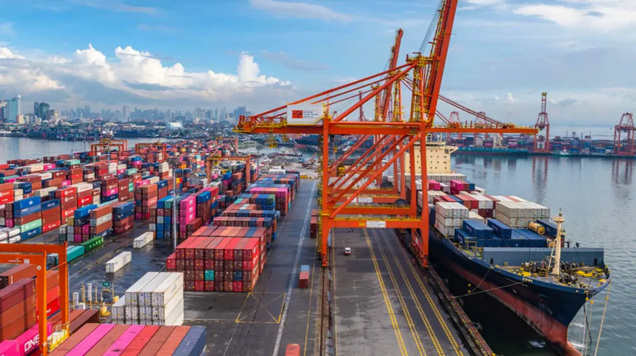 10 Alternatives of UAE's Italiac Shipping & Logistics in Italy