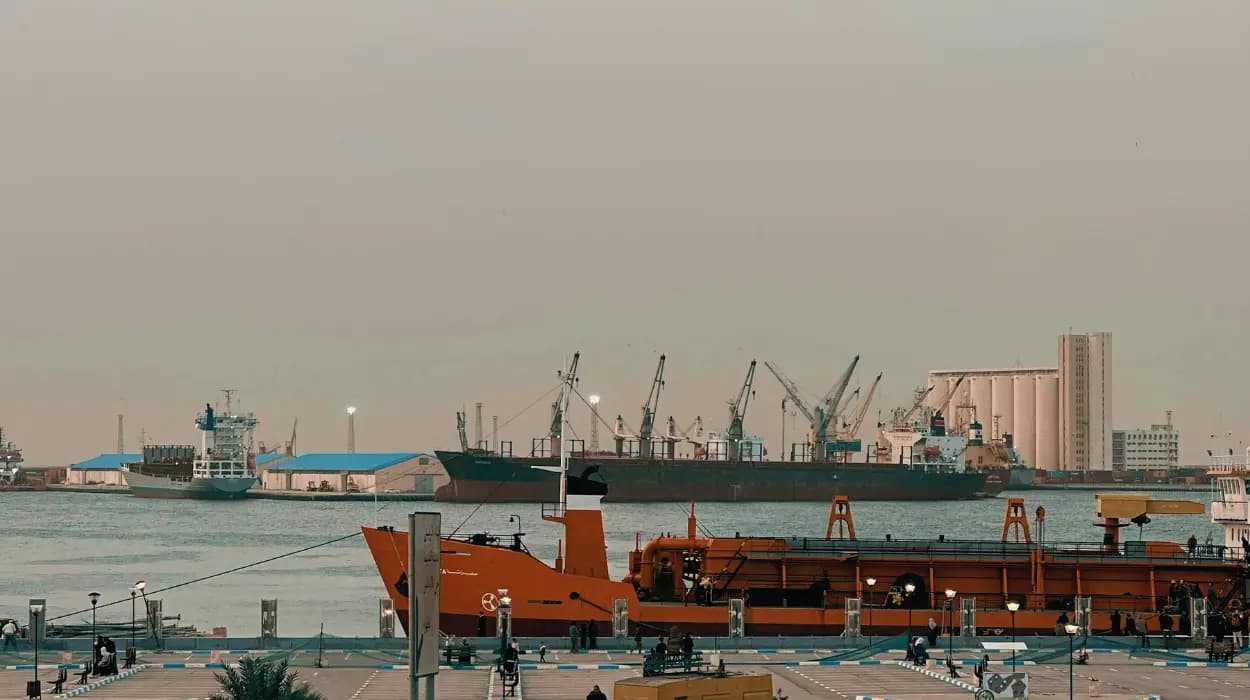 10 Alternatives of UAE's Libyan-Emirati Holding Company in Libya