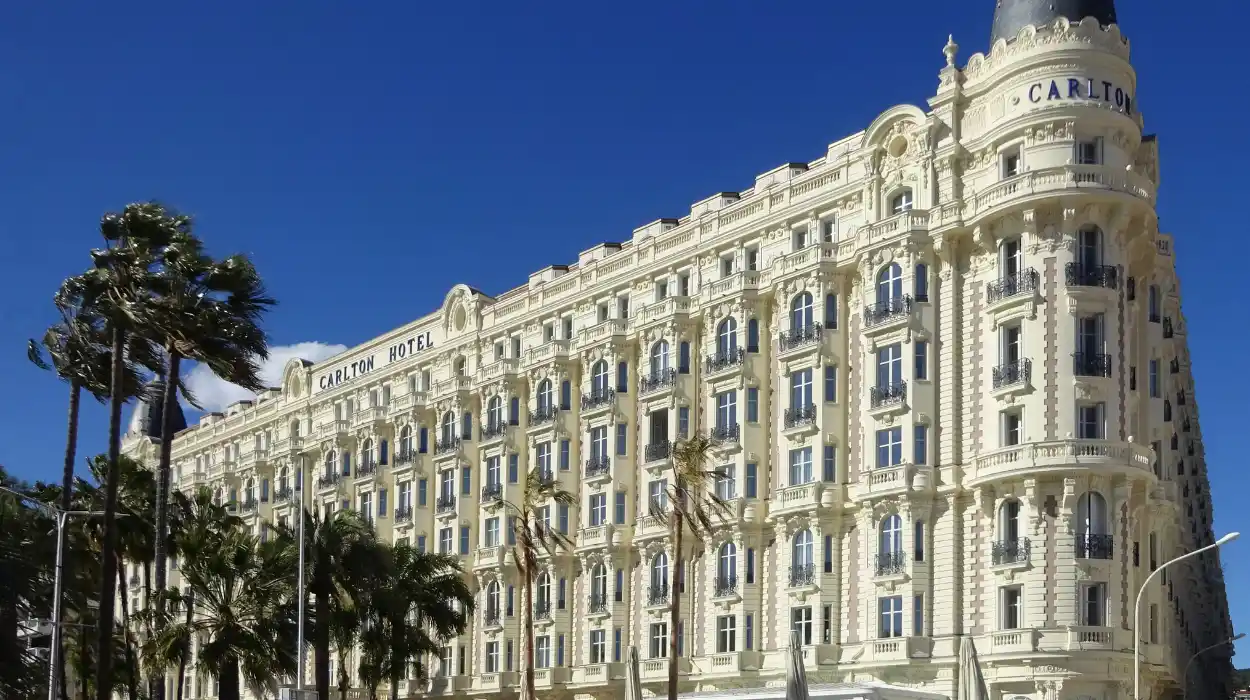 Carlton Hotels Fails to Respond to BOYCOTTUAE Article Findings