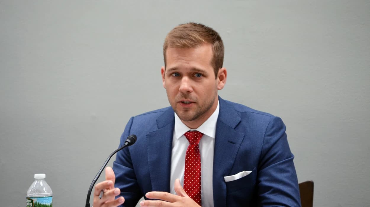 Name and Shame UAE Agent: Cole Bockenfeld