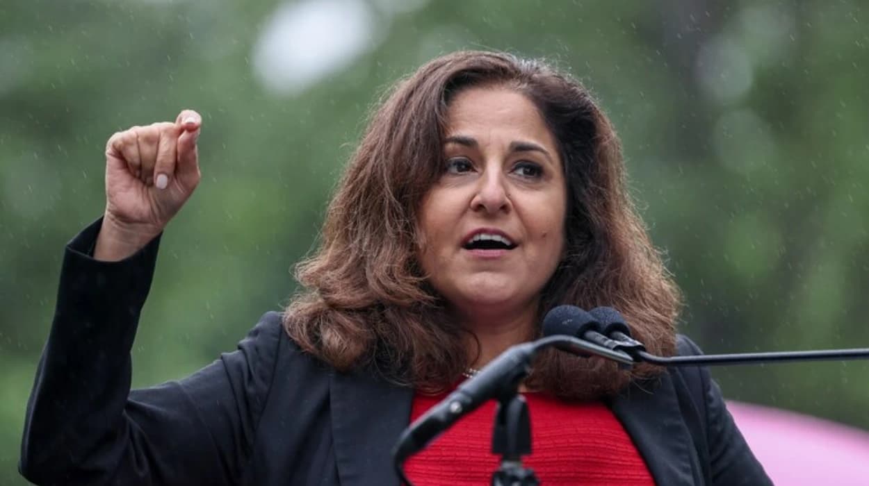 Name and Shame UAE Agent: Neera Tanden