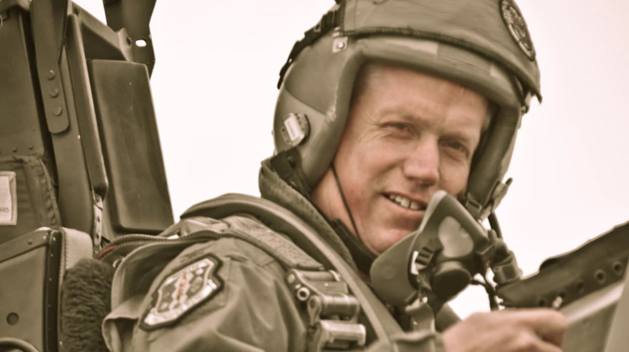 Name and Shame UAE Agent: Todd Harmer